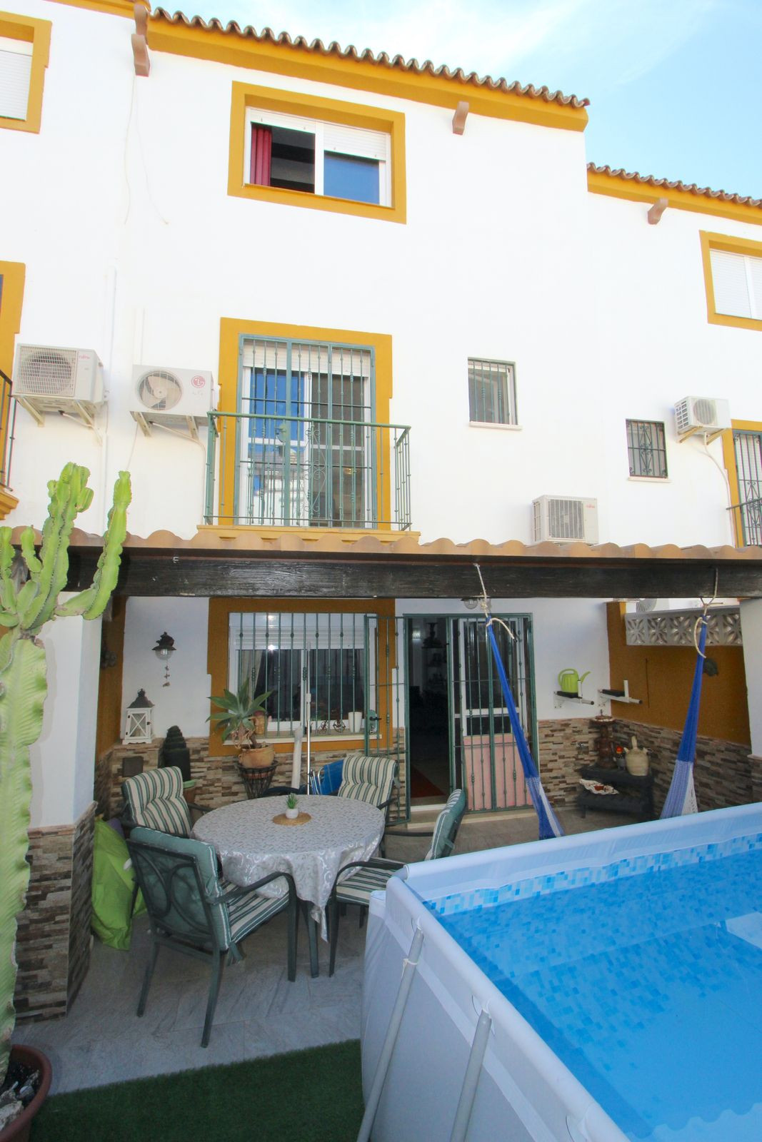 5 Bed Townhouse for sale in Marbella Costa Del Sol, Málaga, Spain