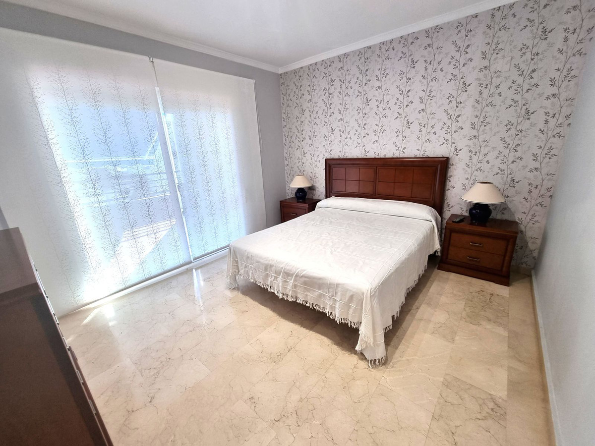 2 Bed Apartment for sale in Puerto Banús Costa Del Sol, Málaga, Spain