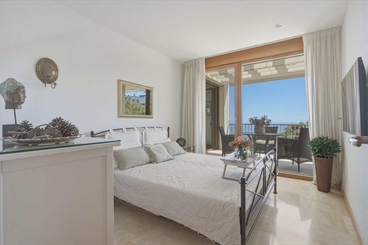 Se vende Apartamento Planta Media de 3 dormitorios en Costa Del Sol, Málaga, España