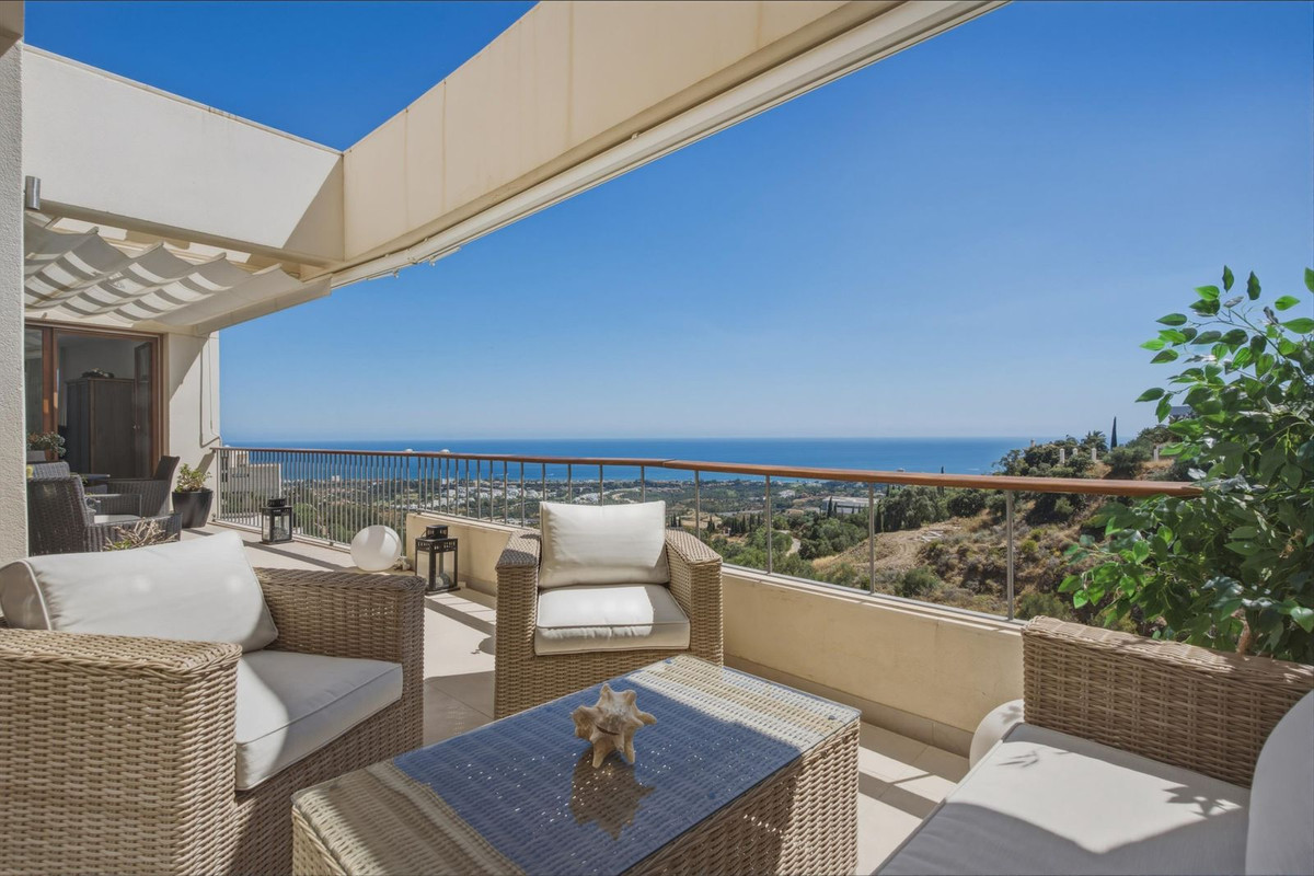 Se vende Apartamento Planta Media de 3 dormitorios en Costa Del Sol, Málaga, España