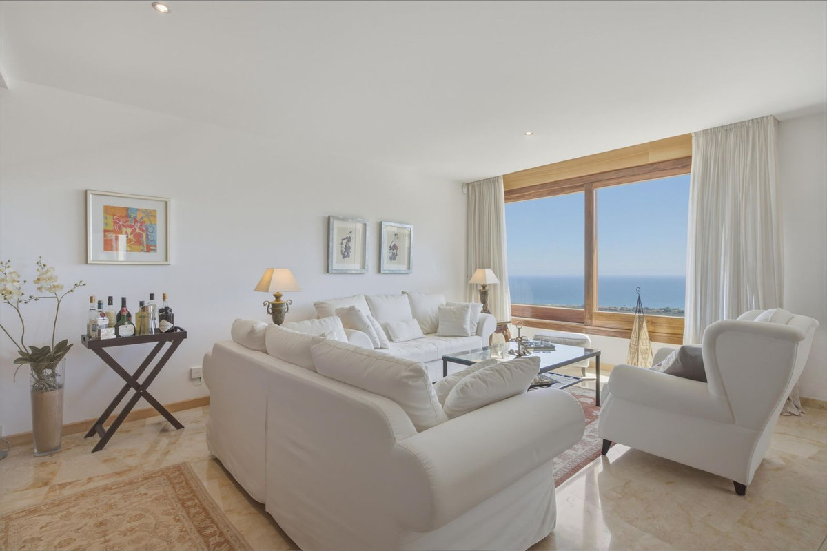 Se vende Apartamento Planta Media de 3 dormitorios en Costa Del Sol, Málaga, España