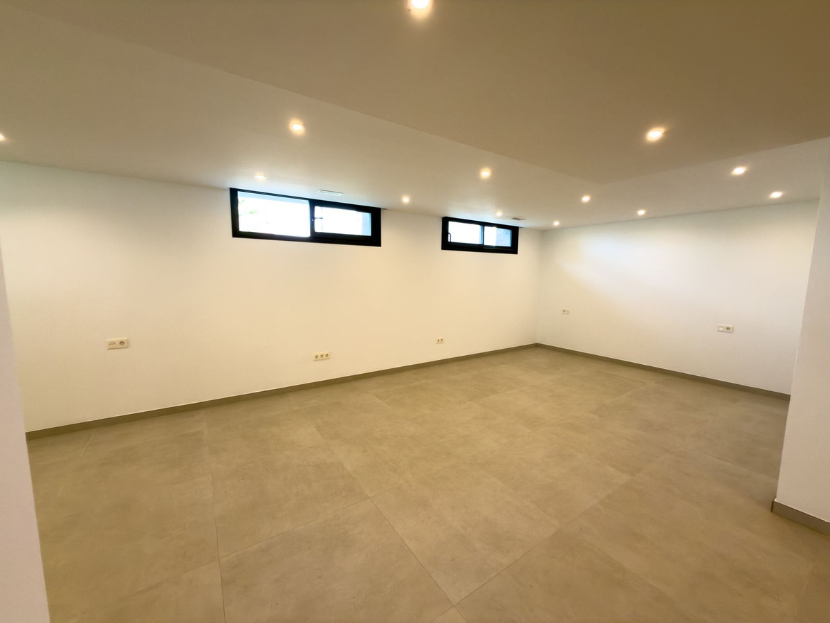 4 Bed Townhouse for sale in Mijas Costa Del Sol, Málaga, Spain