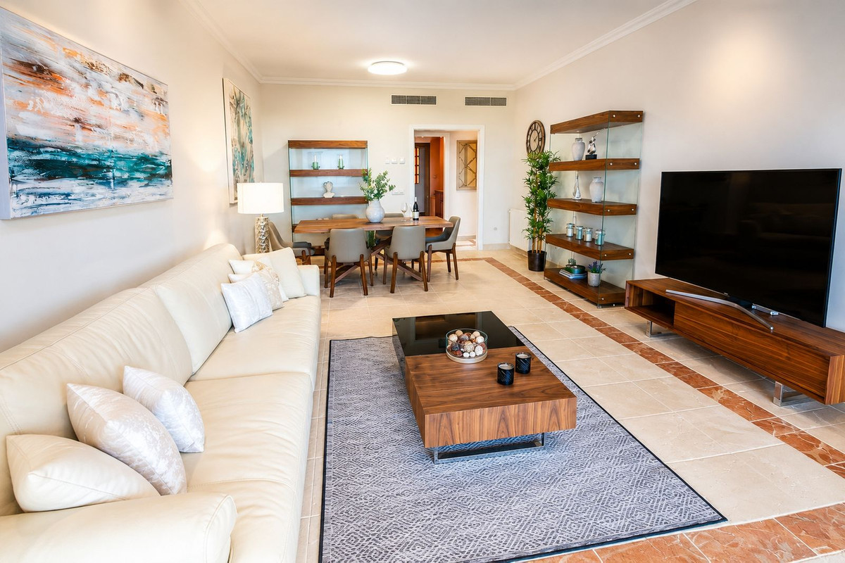 3 Bed Apartment for sale in Los Flamingos Costa Del Sol, Málaga, Spain