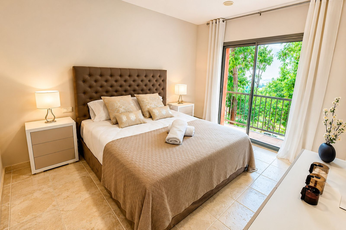 3 Bed Apartment for sale in Los Flamingos Costa Del Sol, Málaga, Spain