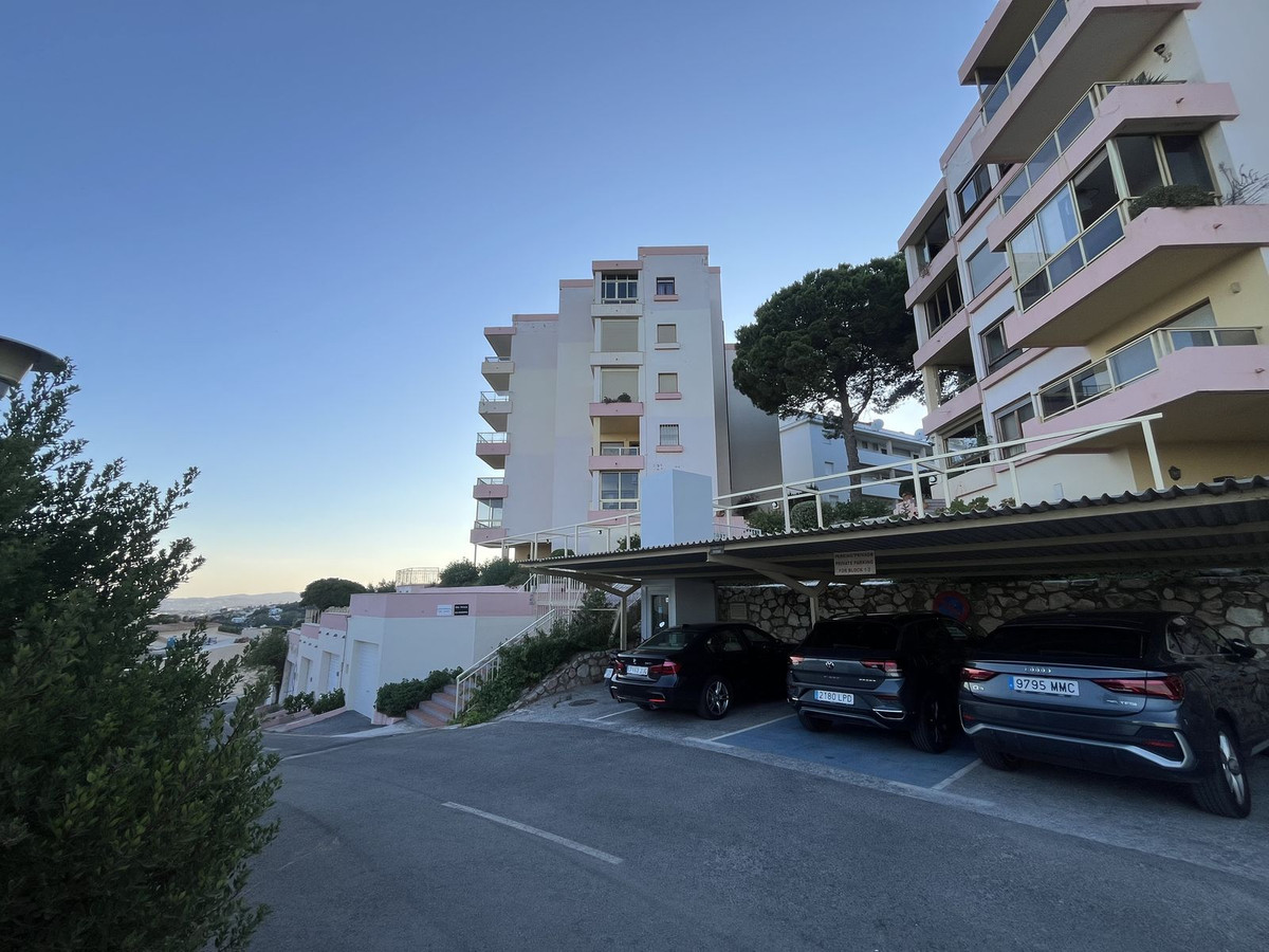 1 Bed Apartment for sale in Torremuelle Costa Del Sol, Málaga, Spain