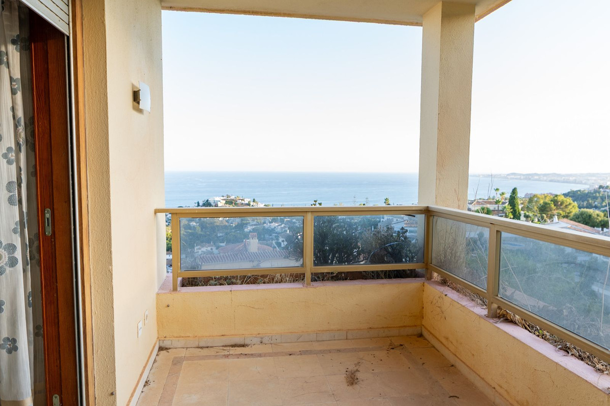 1 Bed Apartment for sale in Torremuelle Costa Del Sol, Málaga, Spain