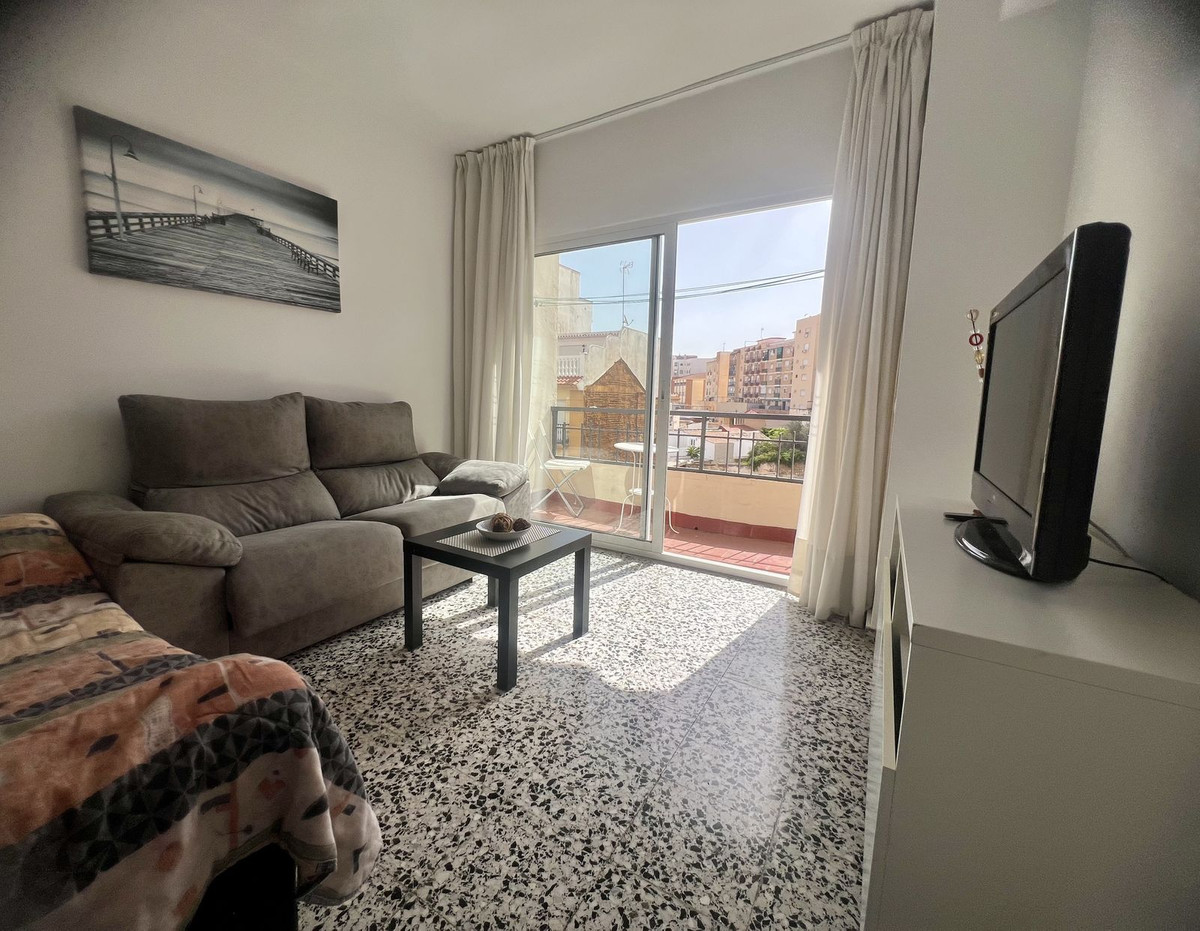 Se vende Apartamento Planta Media de 3 dormitorios en Costa Del Sol, Málaga, España