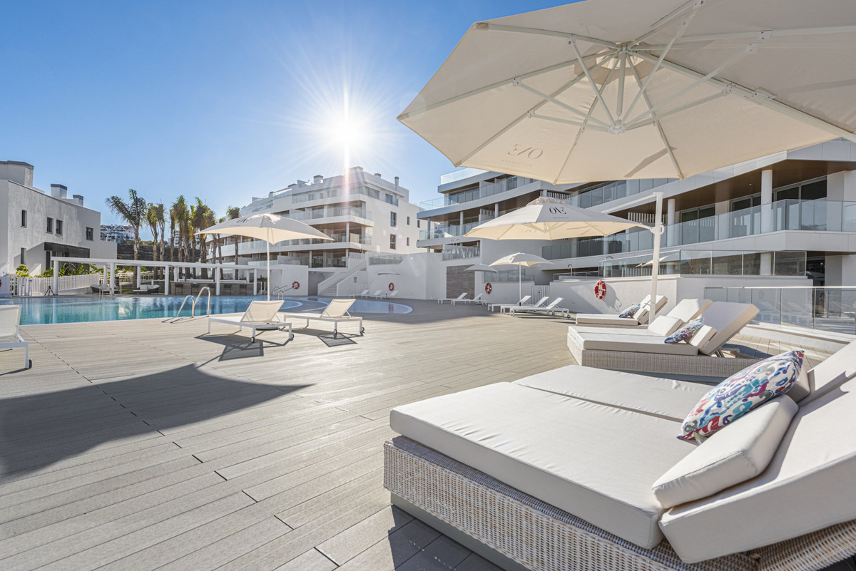 2 Bed Apartment for sale in Calanova Golf Costa Del Sol, Málaga, Spain