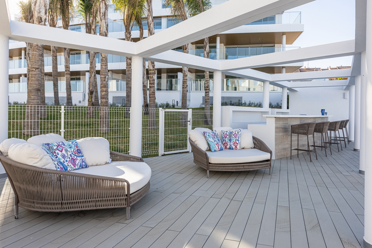 2 Bed Apartment for sale in Calanova Golf Costa Del Sol, Málaga, Spain