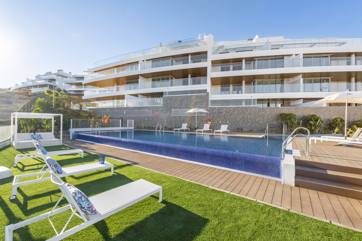 2 Bed Apartment for sale in Calanova Golf Costa Del Sol, Málaga, Spain
