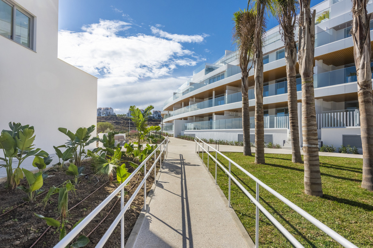 2 Bed Apartment for sale in Calanova Golf Costa Del Sol, Málaga, Spain