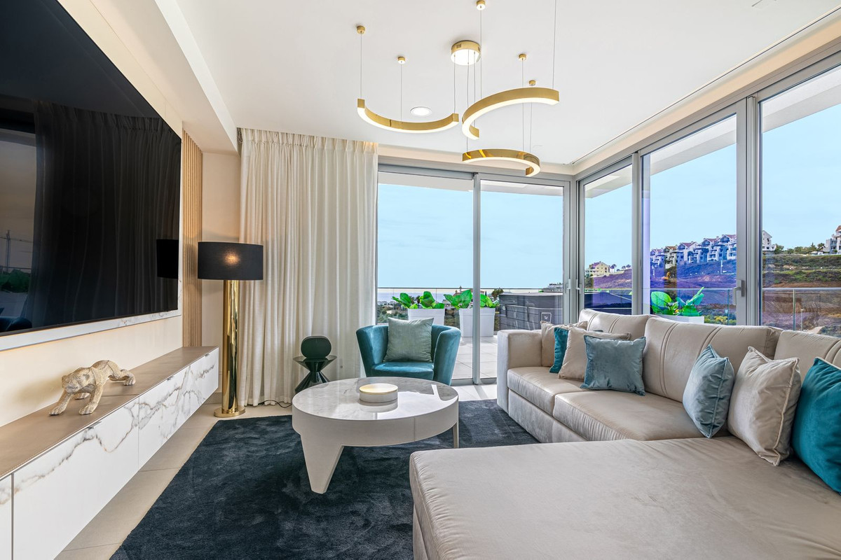 2 Bed Apartment for sale in Calanova Golf Costa Del Sol, Málaga, Spain