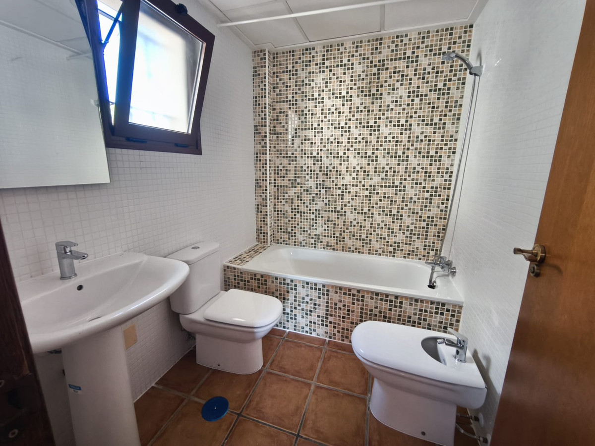 3 Bed Townhouse for sale in Algorfa Costa Blanca, Alicante, Spain