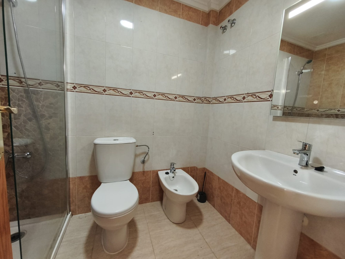 Se vende Villa - Chalet de 3 dormitorios en Costa Blanca, Alicante, España