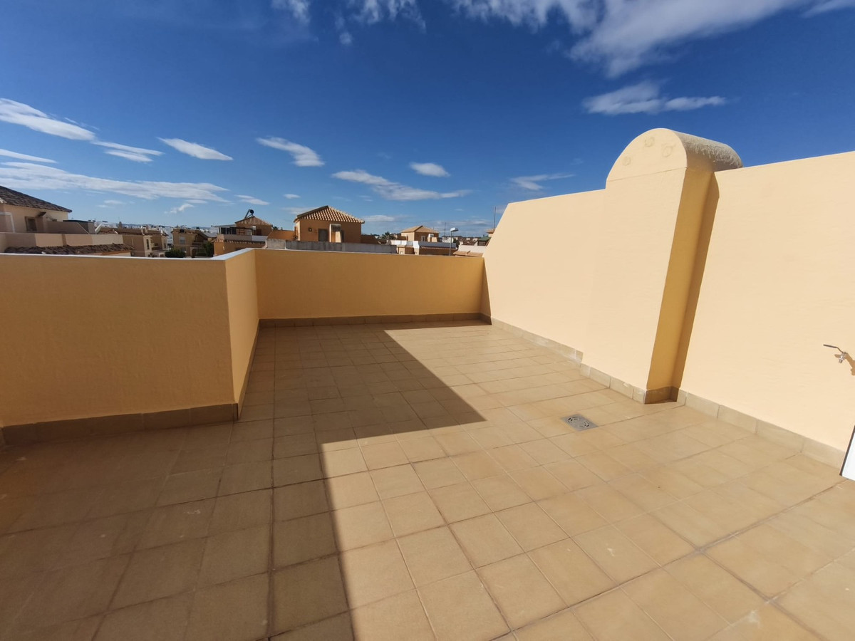 Se vende Villa - Chalet de 3 dormitorios en Costa Blanca, Alicante, España