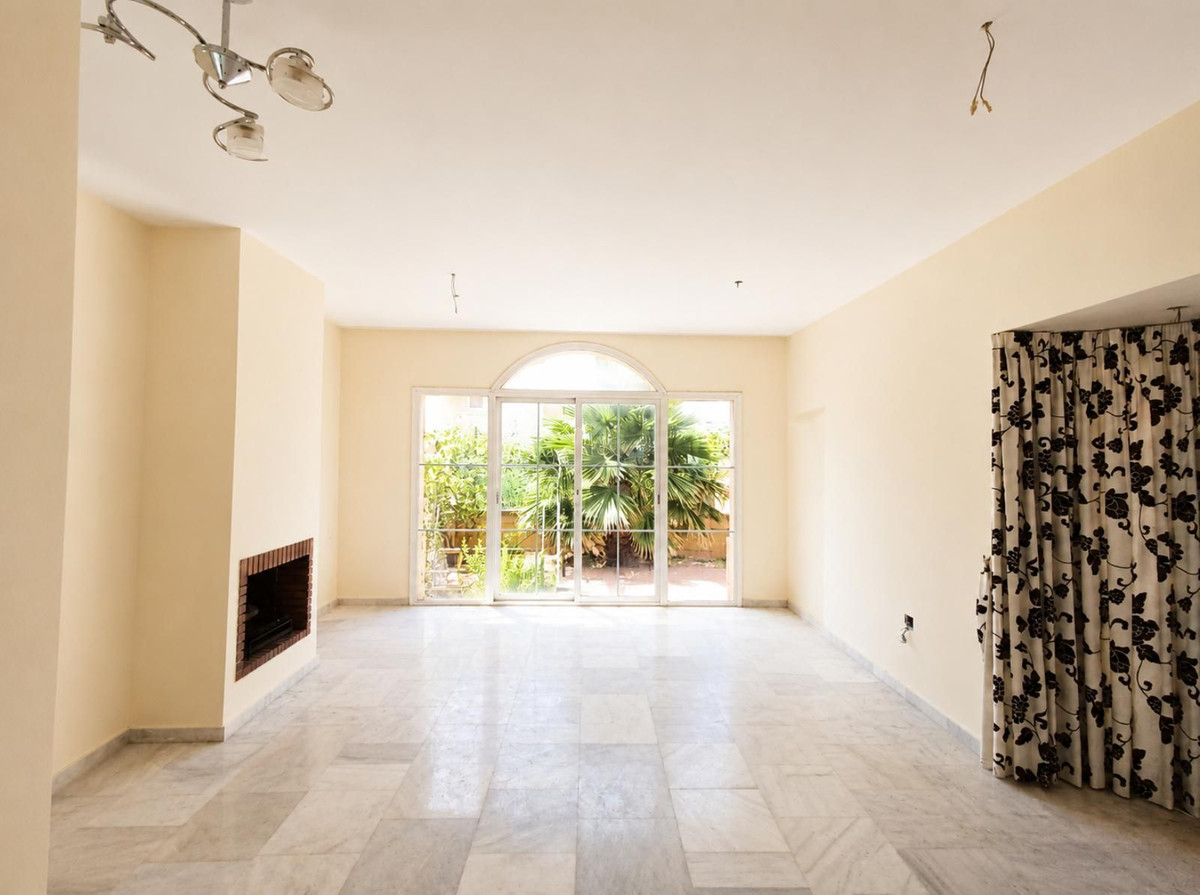 3 Bed Townhouse for sale in Riviera Del Sol Costa Del Sol, Málaga, Spain