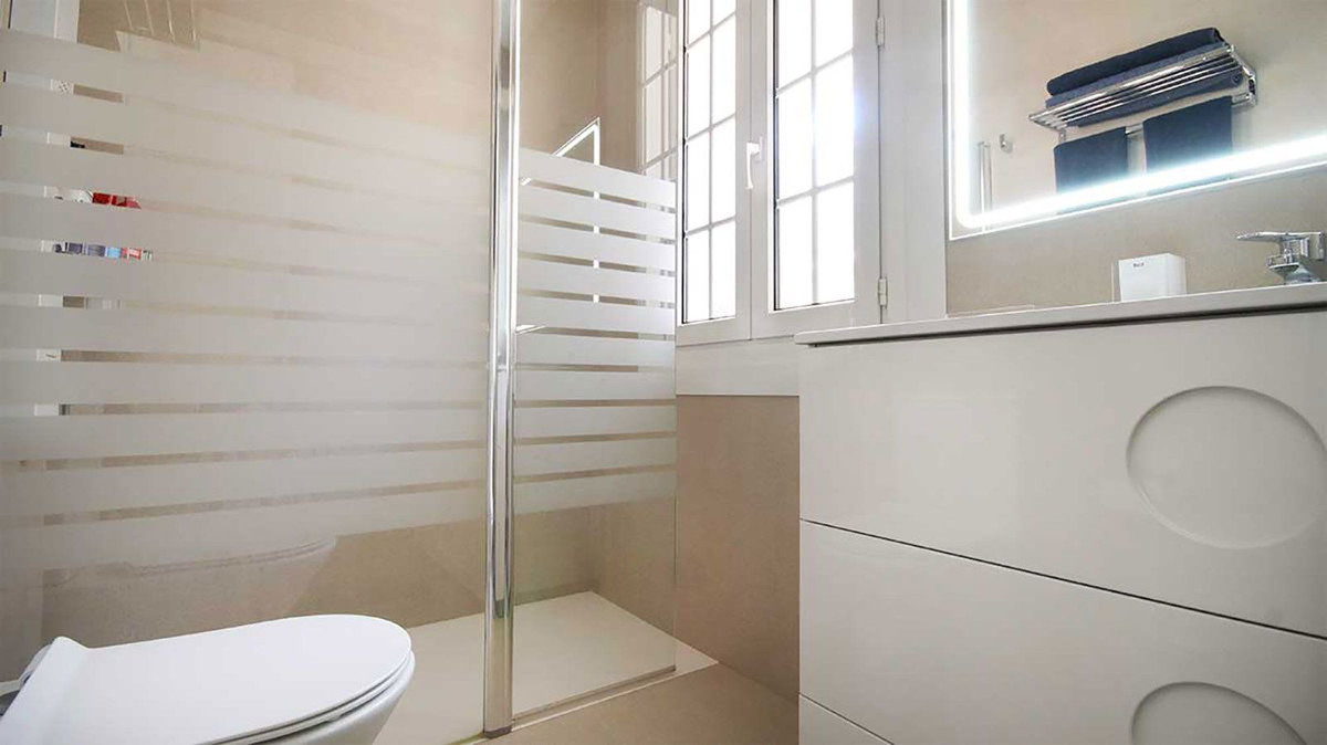Se vende Villa - Chalet de 4 dormitorios en Costa Calida, Murcia, España