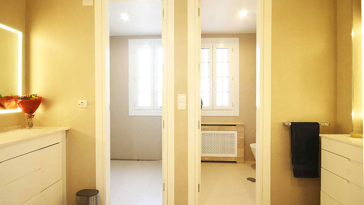 Se vende Villa - Chalet de 4 dormitorios en Costa Calida, Murcia, España