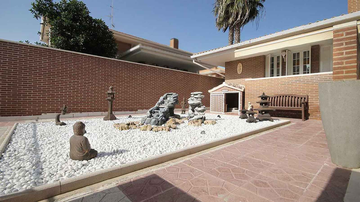 Se vende Villa - Chalet de 4 dormitorios en Costa Calida, Murcia, España