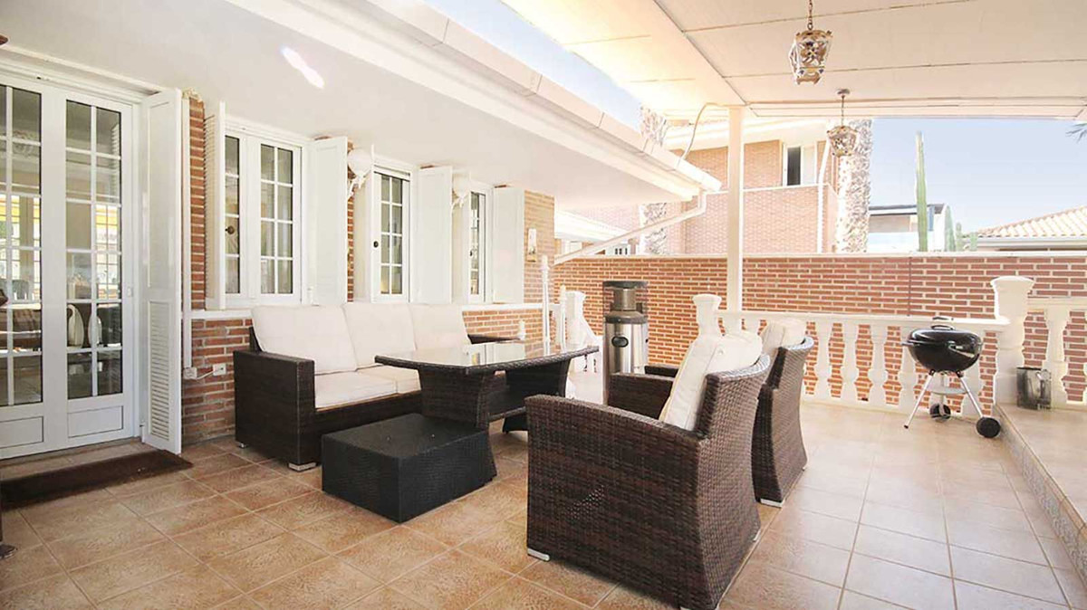Se vende Villa - Chalet de 4 dormitorios en Costa Calida, Murcia, España