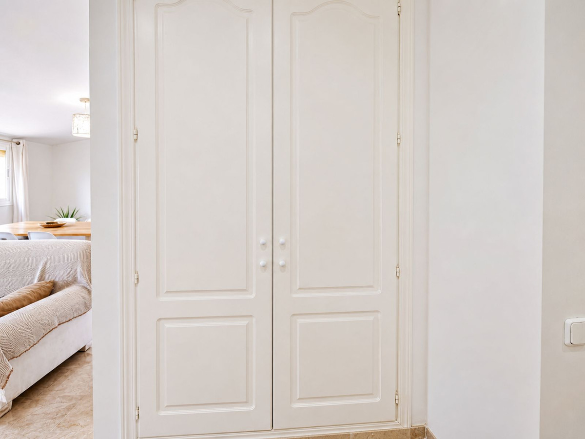 2 Bed Apartment for sale in La Duquesa Costa Del Sol, Málaga, Spain