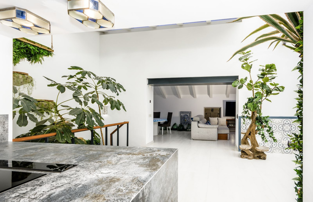 4 Bed Townhouse for sale in Estepona Costa Del Sol, Málaga, Spain