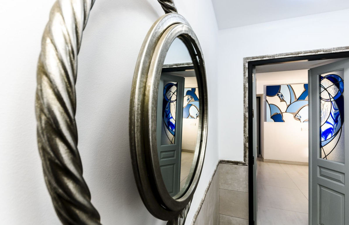 4 Bed Townhouse for sale in Estepona Costa Del Sol, Málaga, Spain