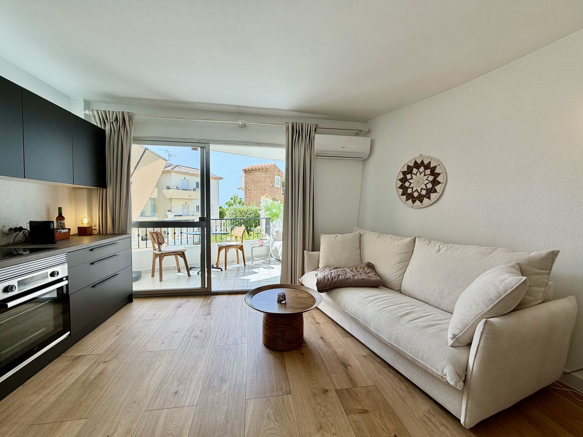 2 Bed Apartment for sale in Riviera Del Sol Costa Del Sol, Málaga, Spain