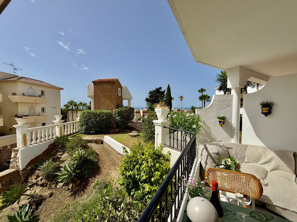 2 Bed Apartment for sale in Riviera Del Sol Costa Del Sol, Málaga, Spain