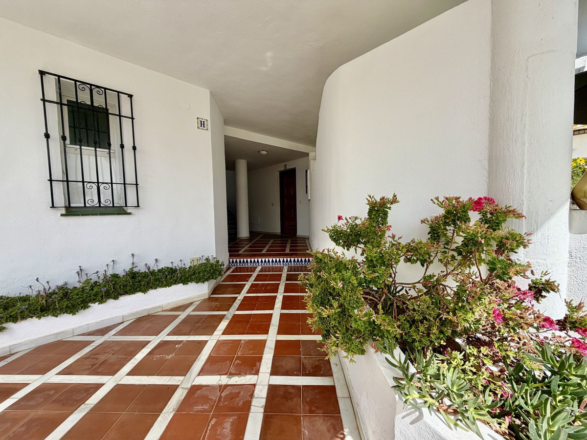 2 Bed Apartment for sale in Riviera Del Sol Costa Del Sol, Málaga, Spain