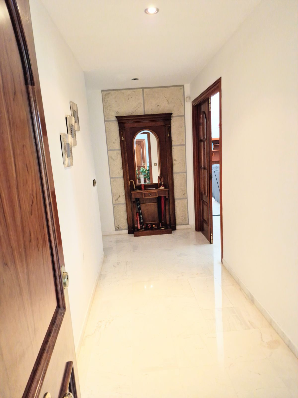 4 Bed Apartment for sale in La Carihuela Costa Del Sol, Málaga, Spain