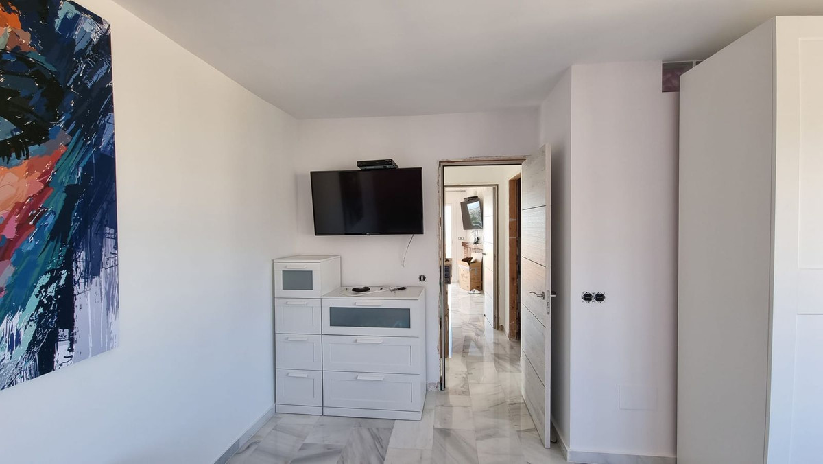 3 Bed Townhouse for sale in Calahonda Costa Del Sol, Málaga, Spain