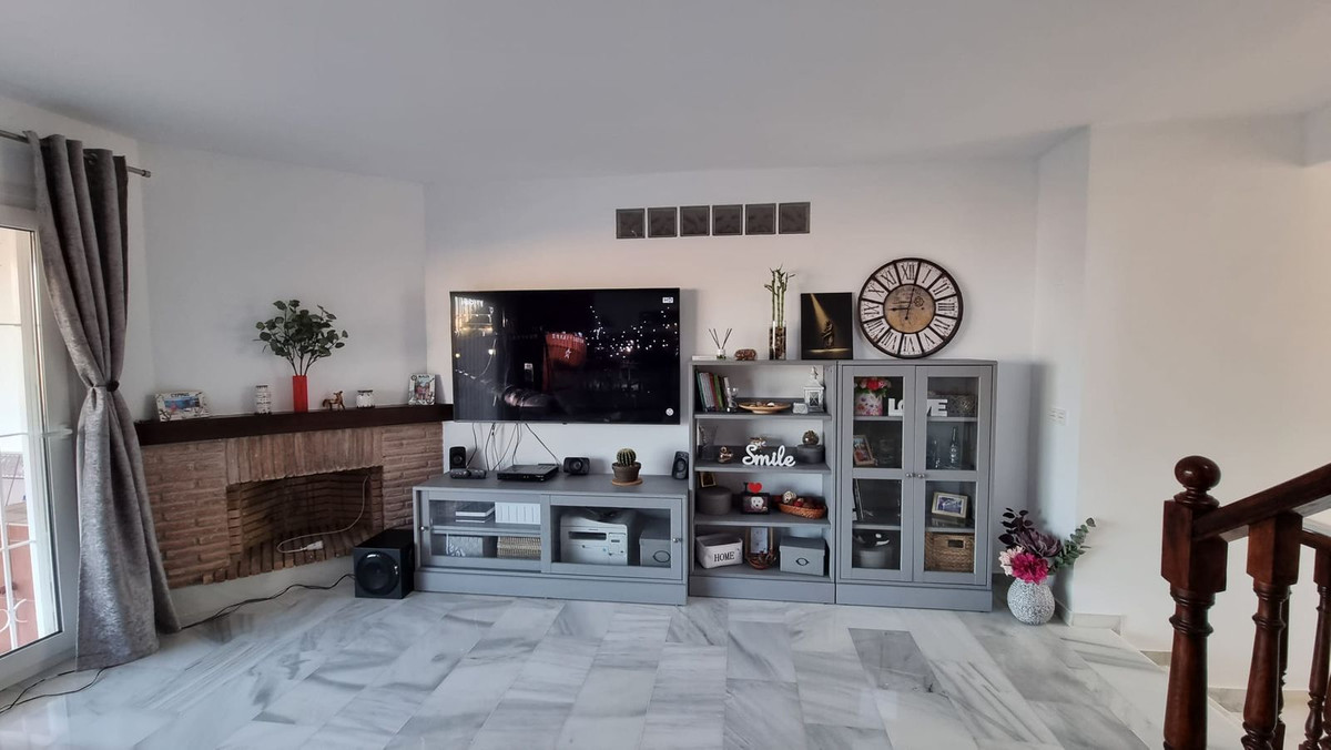 3 Bed Townhouse for sale in Calahonda Costa Del Sol, Málaga, Spain