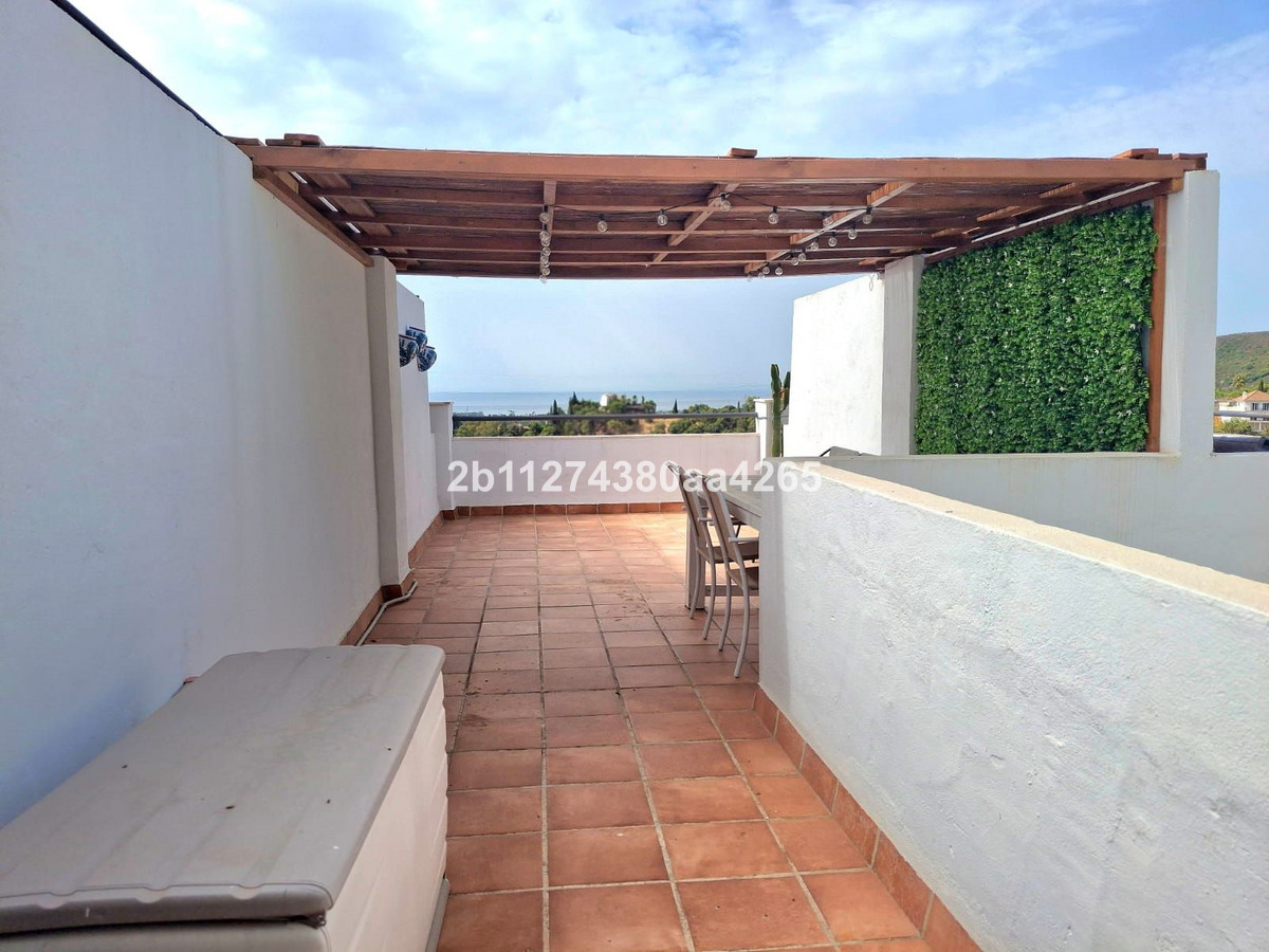 1 Bed Apartment for sale in Estepona Costa Del Sol, Málaga, Spain