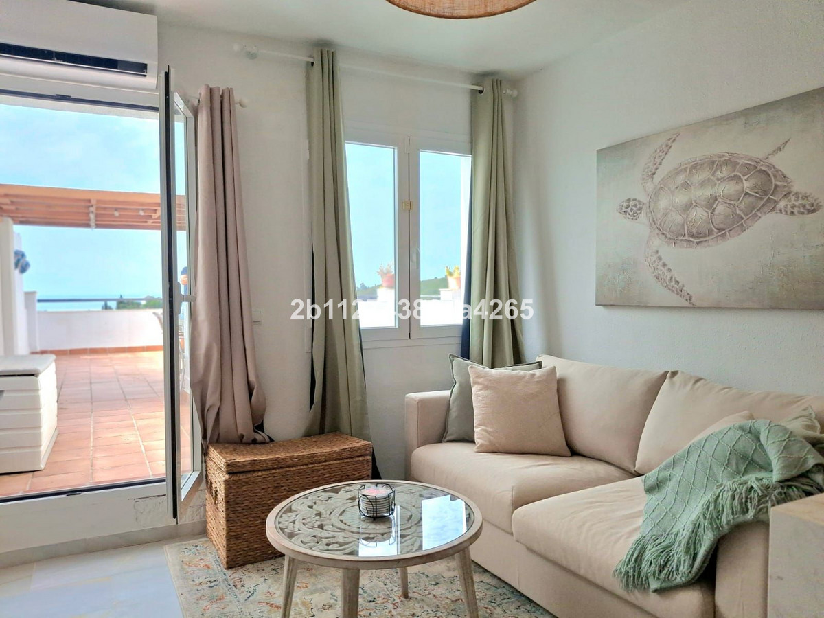 1 Bed Apartment for sale in Estepona Costa Del Sol, Málaga, Spain