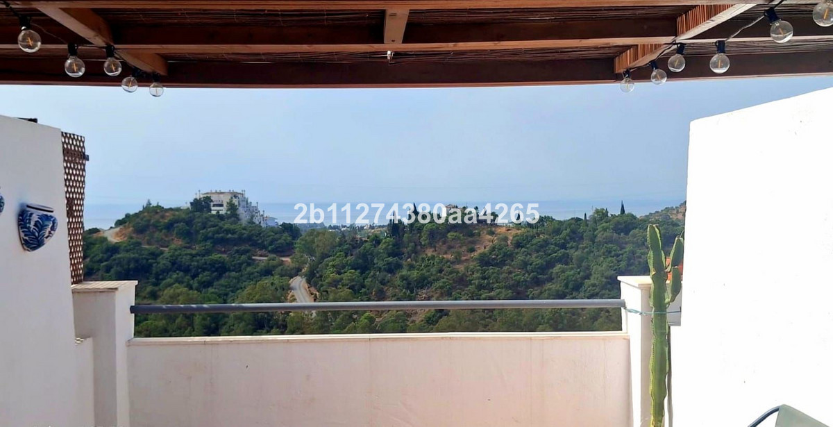 1 Bed Apartment for sale in Estepona Costa Del Sol, Málaga, Spain
