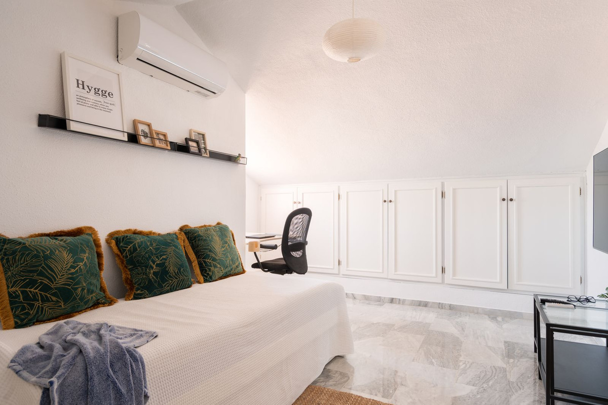5 Bed Townhouse for sale in Benalmadena Pueblo Costa Del Sol, Málaga, Spain