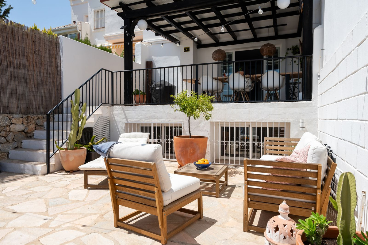 5 Bed Townhouse for sale in Benalmadena Pueblo Costa Del Sol, Málaga, Spain
