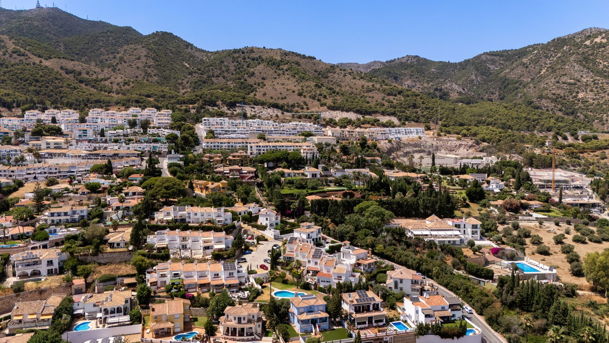 5 Bed Townhouse for sale in Benalmadena Pueblo Costa Del Sol, Málaga, Spain