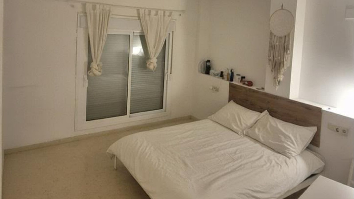 3 Bed Apartment for sale in Marbella Costa Del Sol, Málaga, Spain