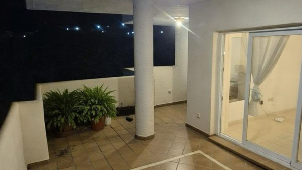 3 Bed Apartment for sale in Marbella Costa Del Sol, Málaga, Spain