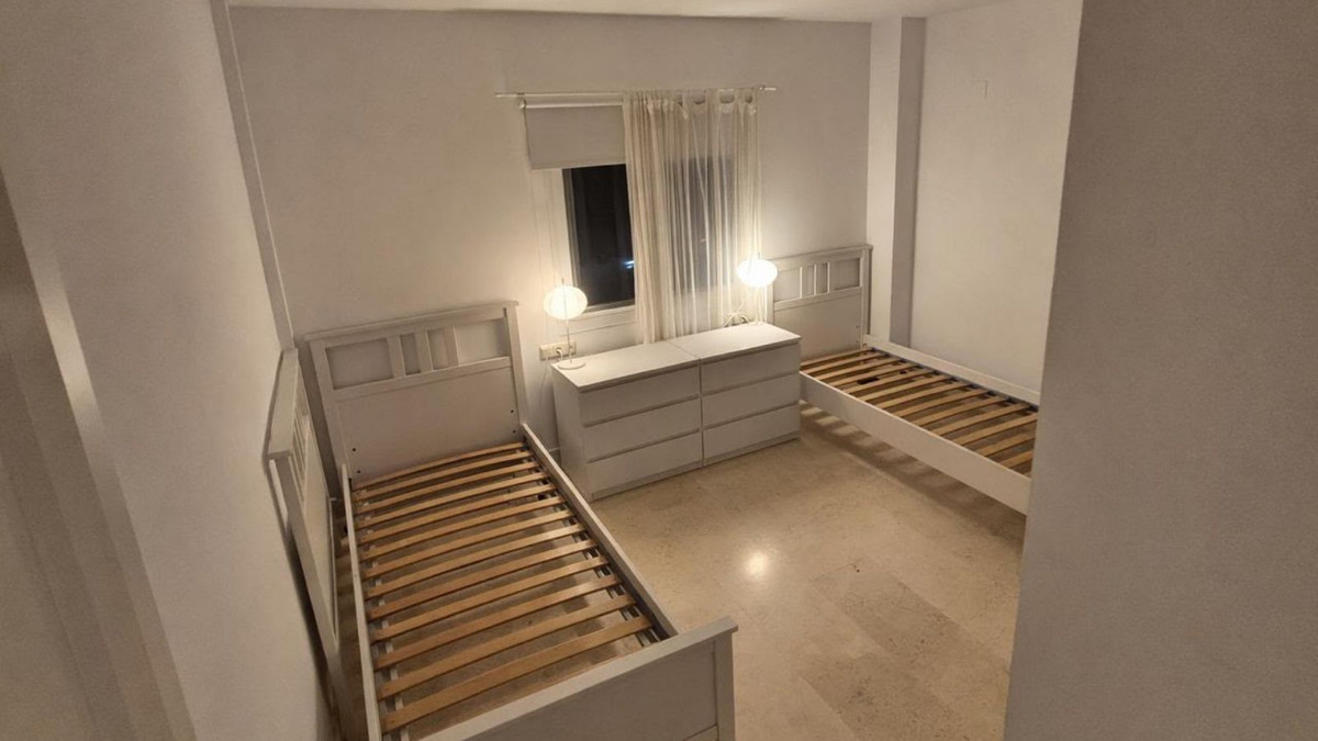 3 Bed Apartment for sale in Marbella Costa Del Sol, Málaga, Spain