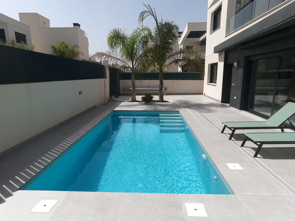 5 Bed Townhouse for sale in La Finca Golf Costa Blanca, Alicante, Spain