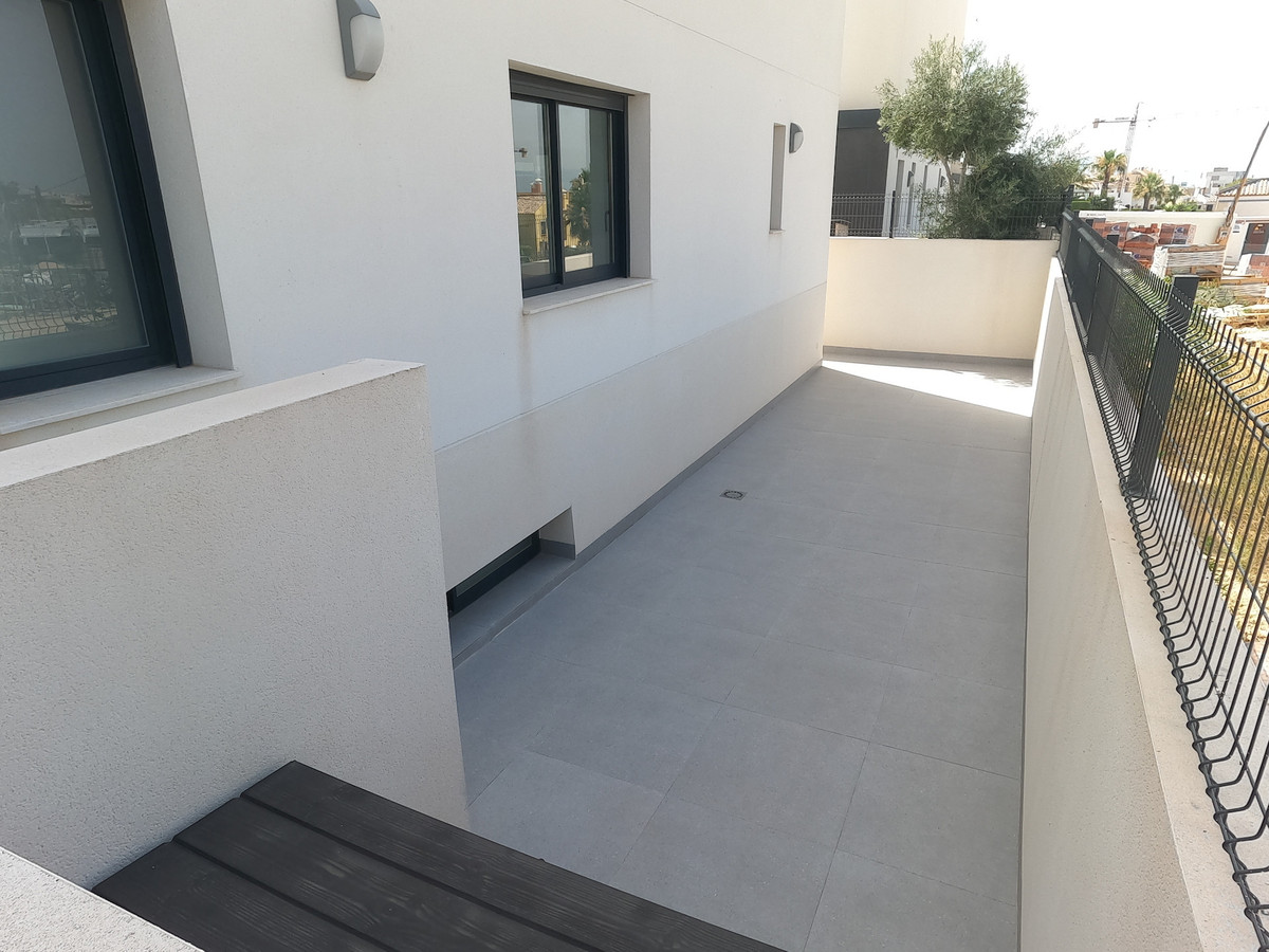 5 Bed Townhouse for sale in La Finca Golf Costa Blanca, Alicante, Spain