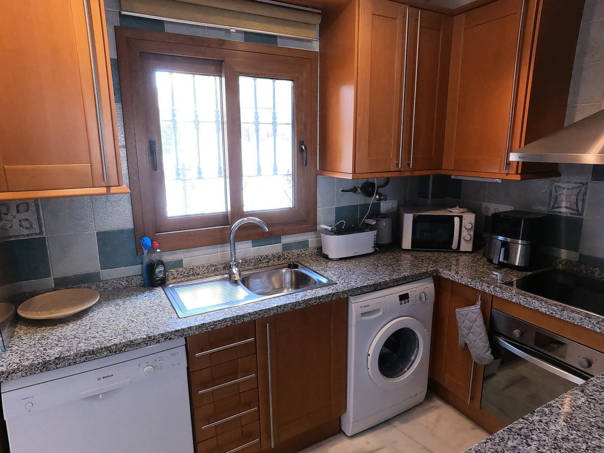 Se vende Apartamento Planta Baja de 2 dormitorios en Costa Blanca, Alicante, España