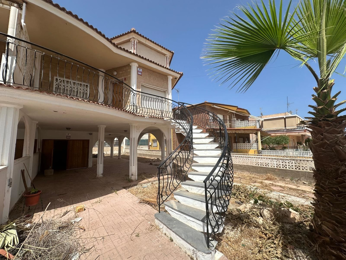 Se vende Adosada de 3 dormitorios en Costa Calida, Murcia, España