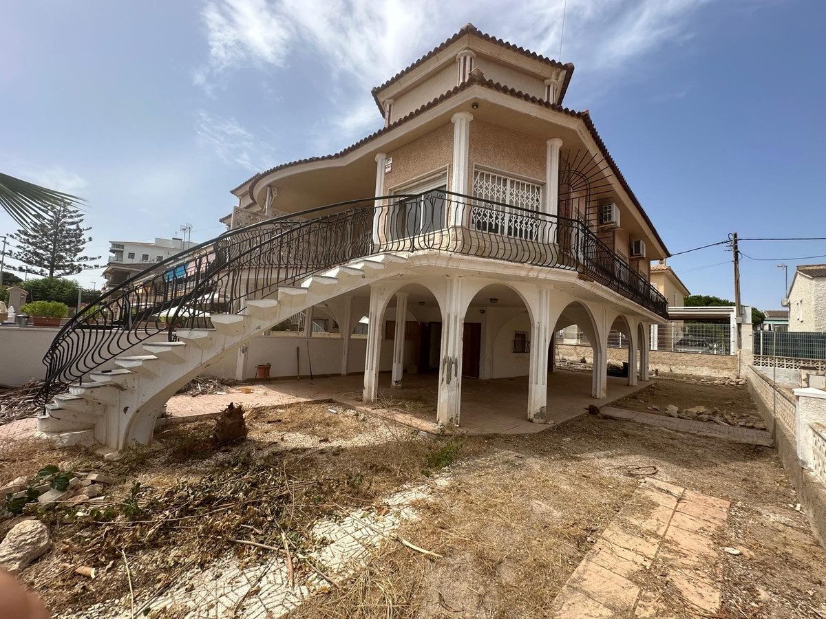Se vende Adosada de 3 dormitorios en Costa Calida, Murcia, España