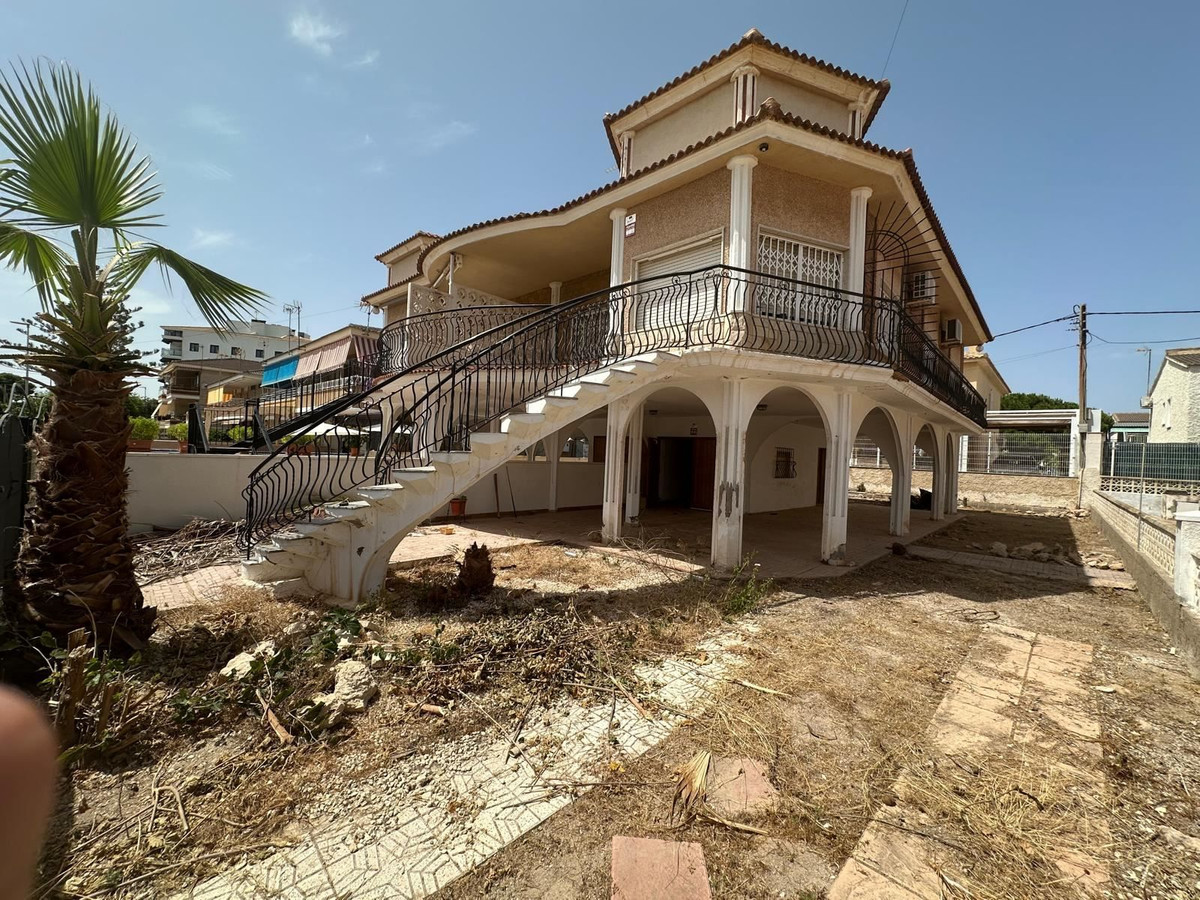 Se vende Adosada de 3 dormitorios en Costa Calida, Murcia, España