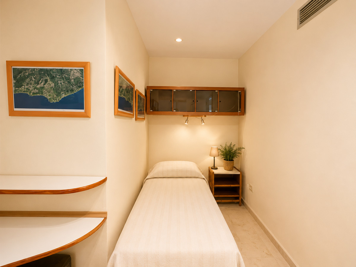 2 Bed Apartment for sale in San Pedro De Alcántara Costa Del Sol, Málaga, Spain