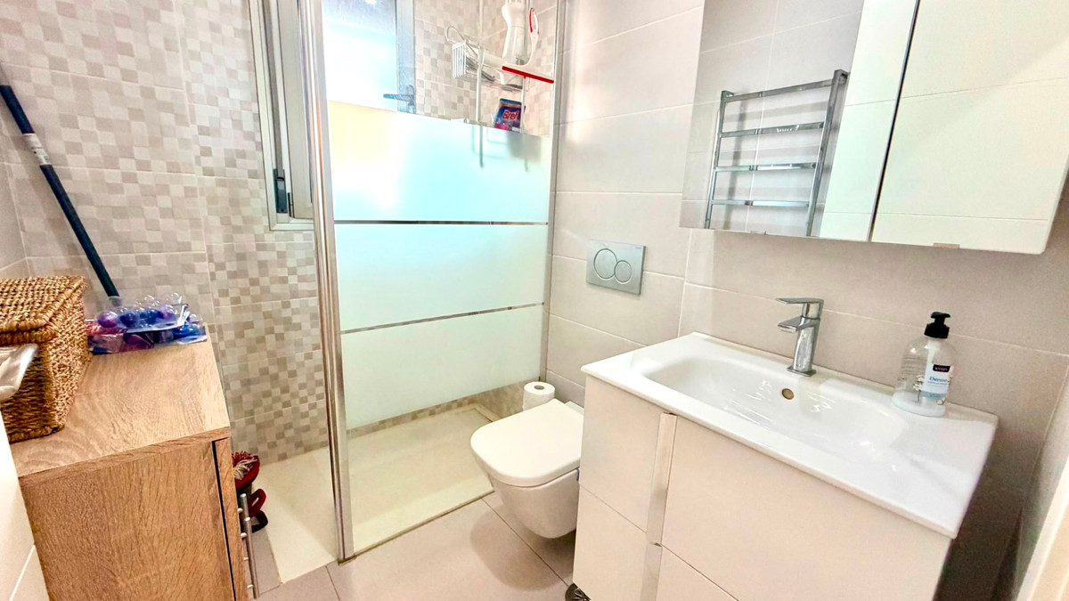 2 Bed Apartment for sale in La Zenia Costa Blanca, Alicante, Spain